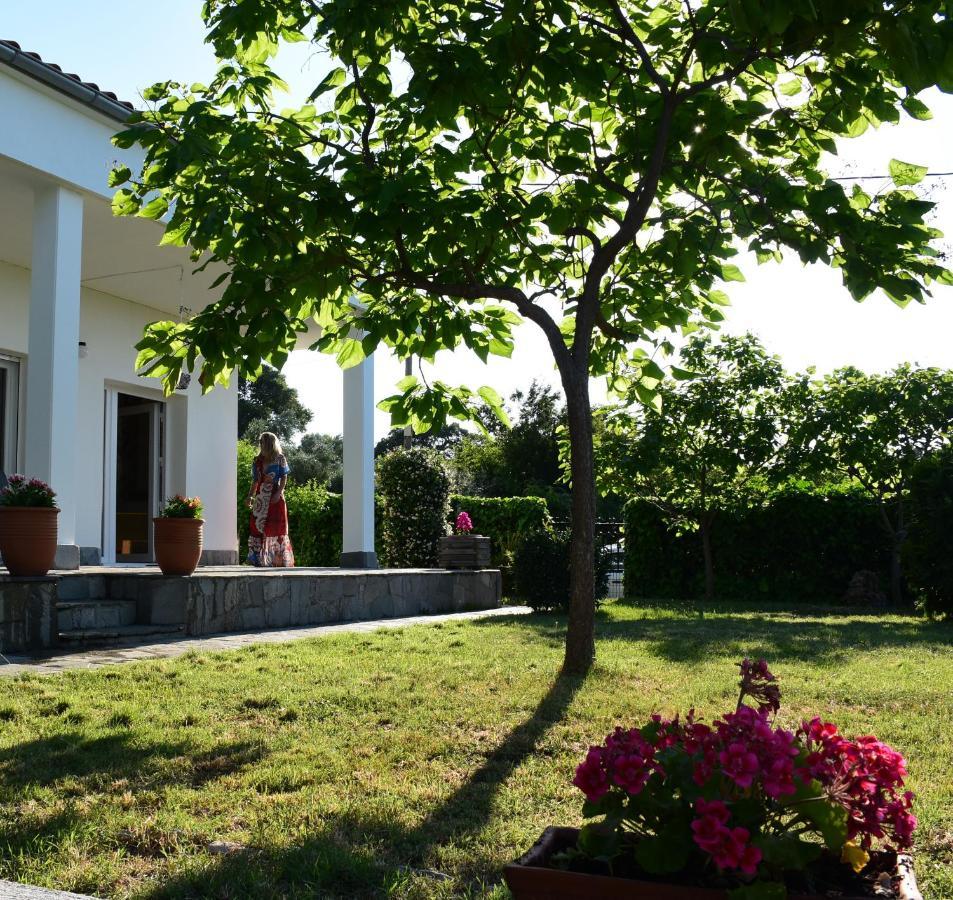 Villa Monte Kariotes Samothraki Luaran gambar